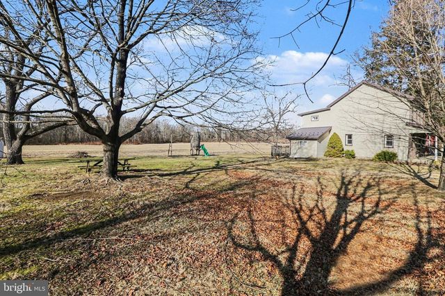 1207 PINE RD, Carlisle, PA 17015