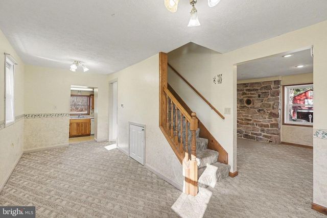 1207 PINE RD, Carlisle, PA 17015