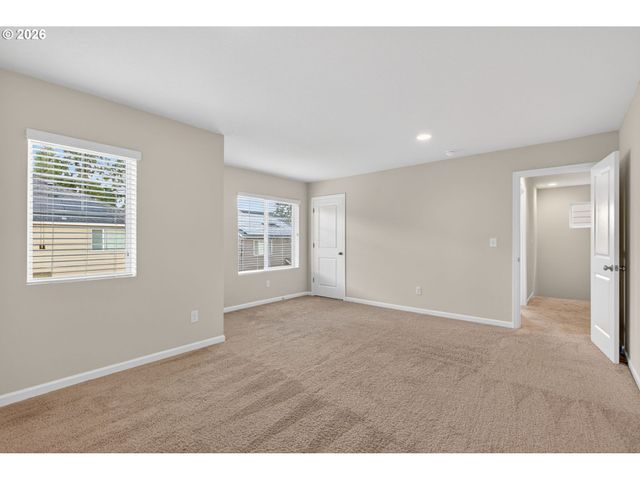 15062 Se Bella Ln, Clackamas, OR 97015