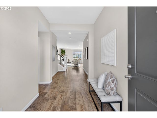 15062 Se Bella Ln, Clackamas, OR 97015