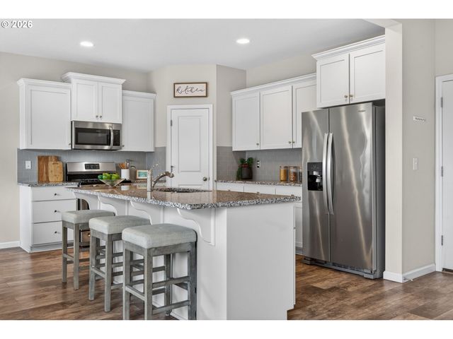 15062 Se Bella Ln, Clackamas, OR 97015