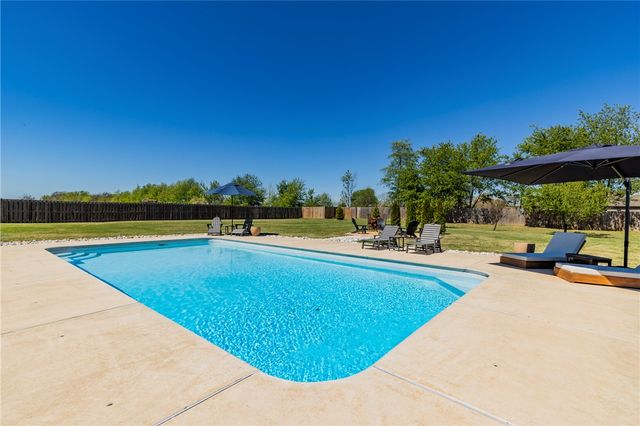 426 Eagle Ridge Drive, Farmington, AR 72730
