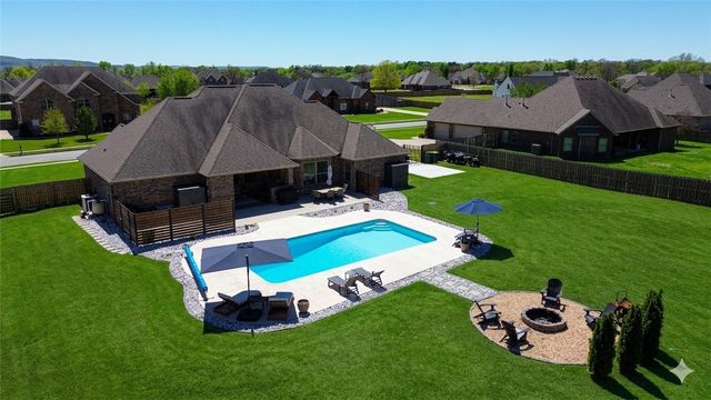 426 Eagle Ridge Drive, Farmington, AR 72730