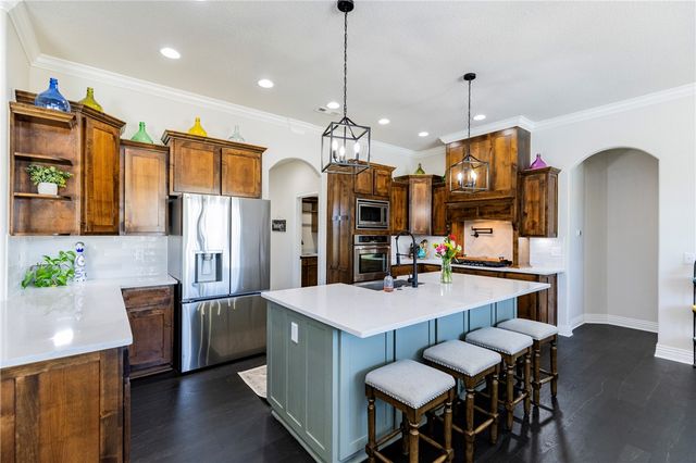 426 Eagle Ridge Drive, Farmington, AR 72730