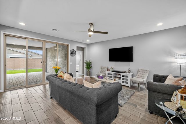 971 W Zion Way, Chandler, AZ 85248