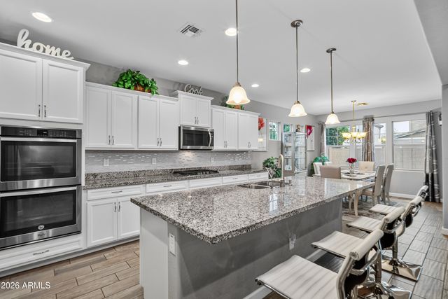 971 W Zion Way, Chandler, AZ 85248