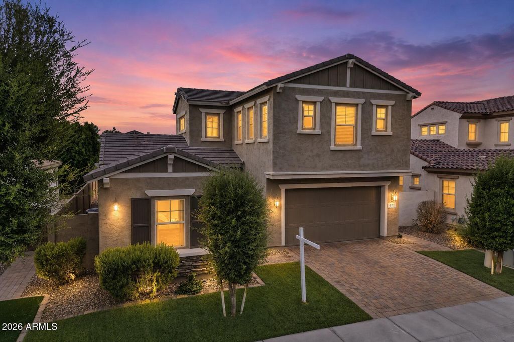 971 W Zion Way, Chandler, AZ 85248