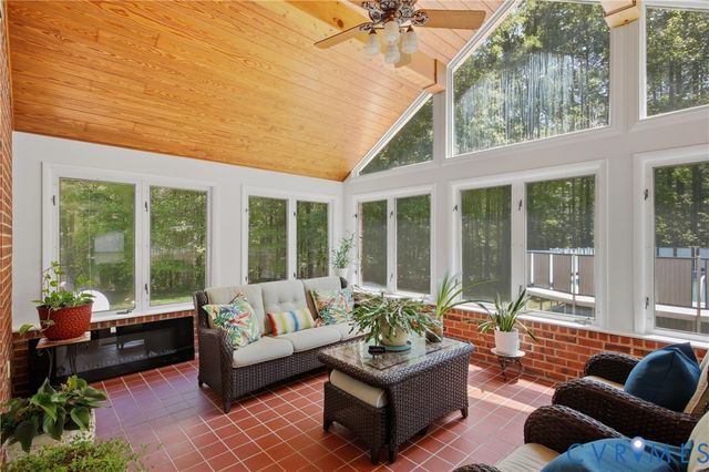13236 Lea Anna Ln, Hanover, VA 23102