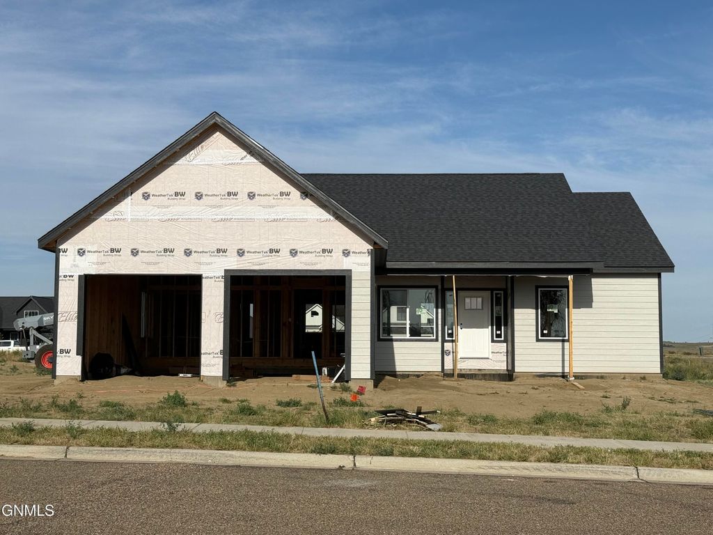 1509 Rimrock Drive, Watford City, ND 58854 photo 1