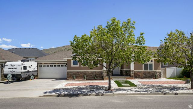 15163 S SKYFALL DR, Bluffdale, UT 84065