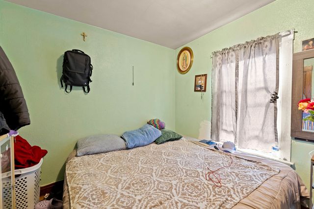 3442 W 66th Street, Chicago, IL 60629