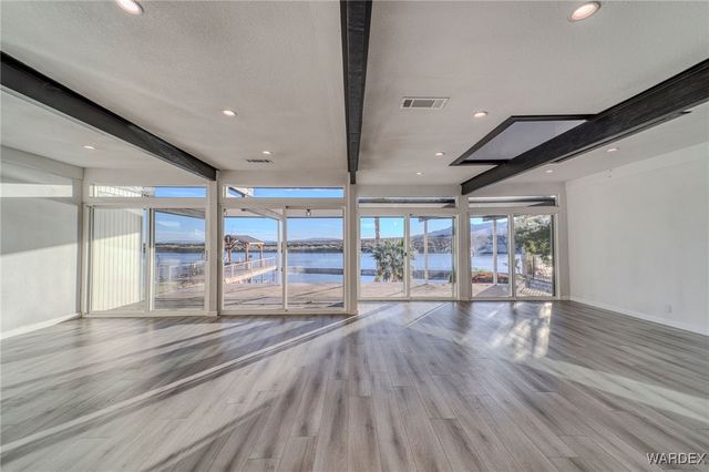 2053 Whitewater Drive, Bullhead City, AZ 86442