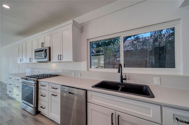 2053 Whitewater Drive, Bullhead City, AZ 86442