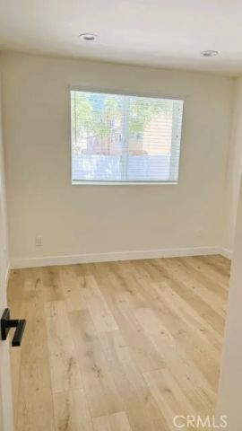 6851 N De Celis Place, Van Nuys, CA 91406