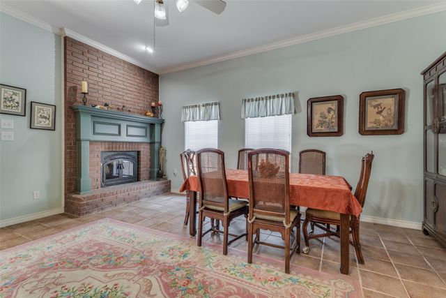 120 Modoc Trail, Gainesville, TX 76240