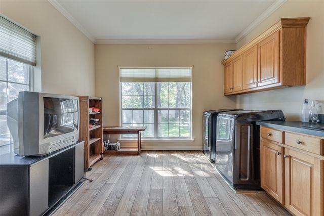 120 Modoc Trail, Gainesville, TX 76240