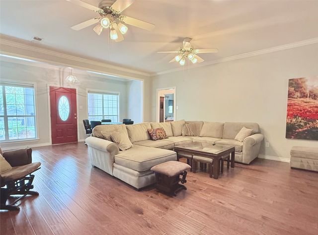 120 Modoc Trail, Gainesville, TX 76240