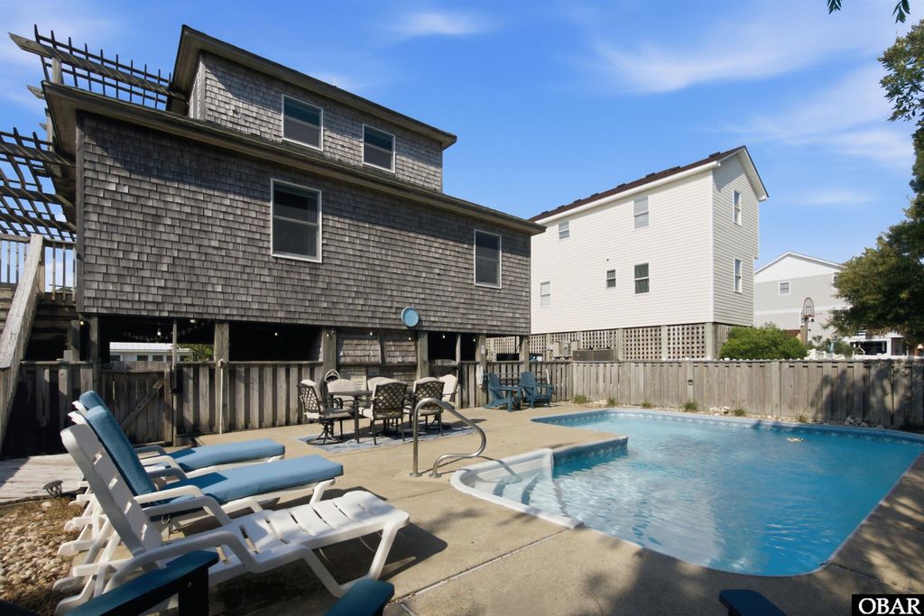 Image 52 of property listing at 101 Ocean Bay Boulevard, Duck, NC 27949