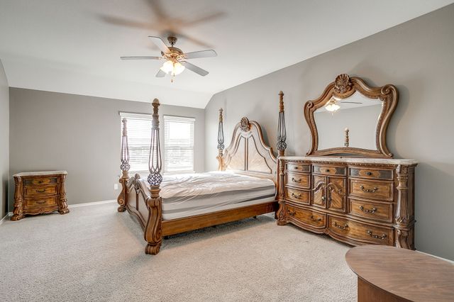 417 Milverton Drive, Fort Worth, TX 76036