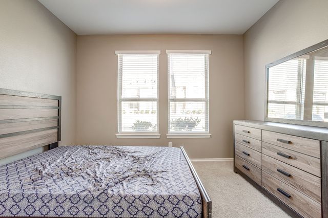 417 Milverton Drive, Fort Worth, TX 76036