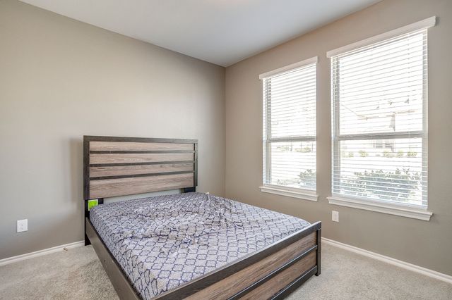 417 Milverton Drive, Fort Worth, TX 76036