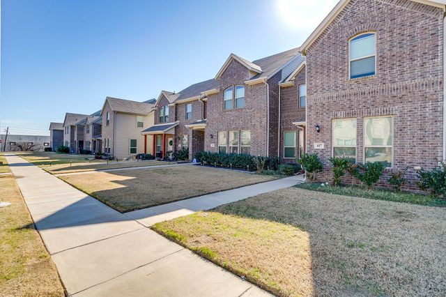 417 Milverton Drive, Fort Worth, TX 76036