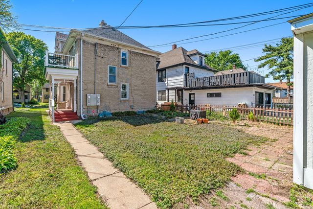 1123 5th Street NE, Minneapolis, MN 55413