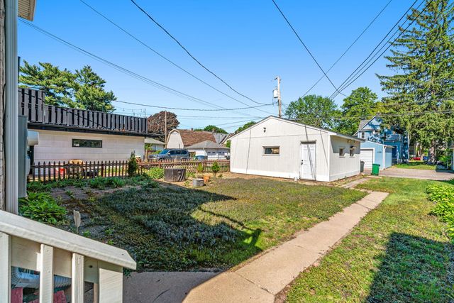 1123 5th Street NE, Minneapolis, MN 55413