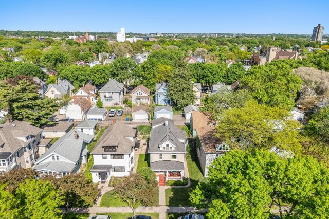 1123 5th Street NE, Minneapolis, MN 55413