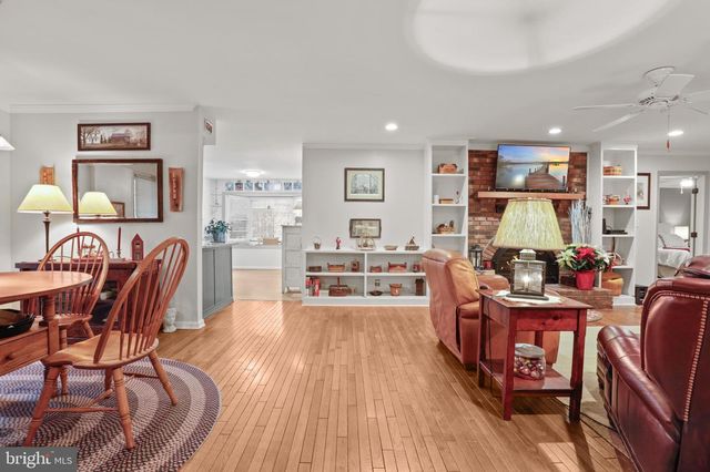 7 HAMMOND LN, Fredericksburg, VA 22407