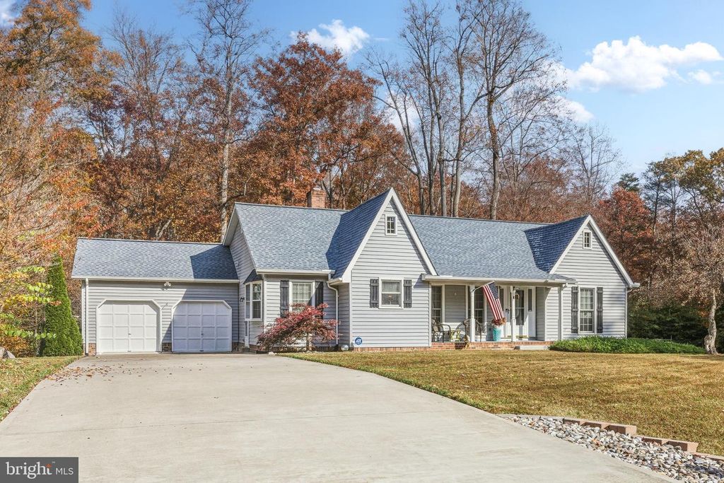 7 HAMMOND LN, Fredericksburg, VA 22407