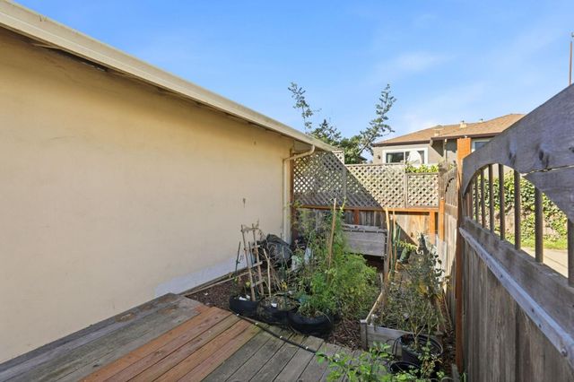 3047 Zanetta Drive, Marina, CA 93933