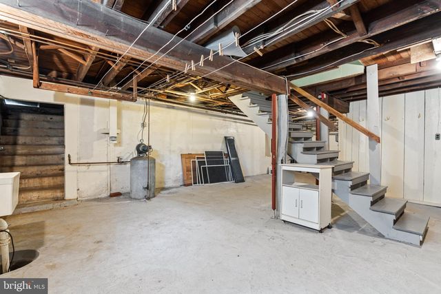 13640 VILLAGE MILL DR, Maugansville, MD 21767