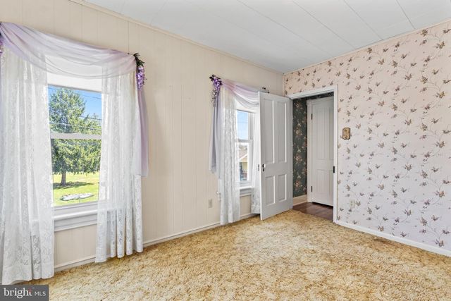 13640 VILLAGE MILL DR, Maugansville, MD 21767