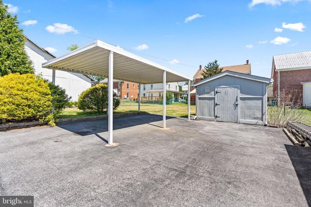 13640 VILLAGE MILL DR, Maugansville, MD 21767