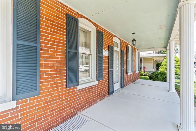 13640 VILLAGE MILL DR, Maugansville, MD 21767