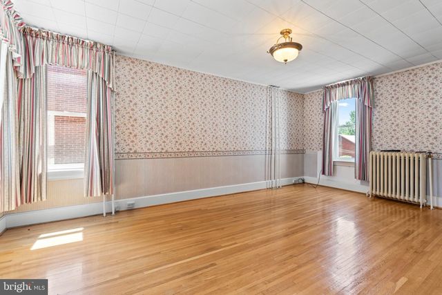 13640 VILLAGE MILL DR, Maugansville, MD 21767