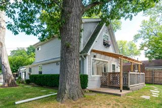 20862 W Genoa Avenue, Lake Villa, IL 60046
