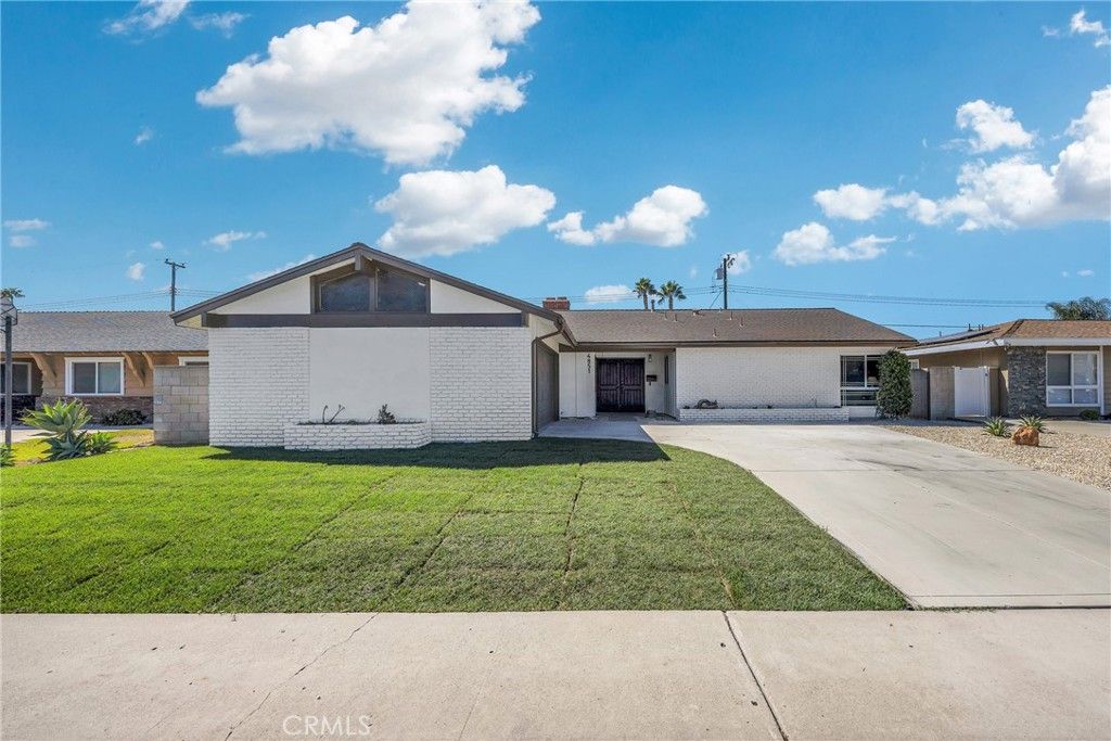 4851 Briarhill Drive, Yorba Linda, CA 92886