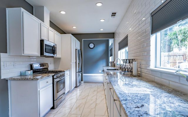 5516 Fattoria Blvd, Salida, CA 95368