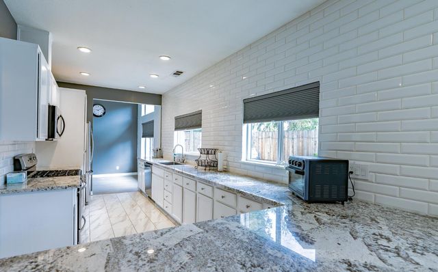 5516 Fattoria Blvd, Salida, CA 95368