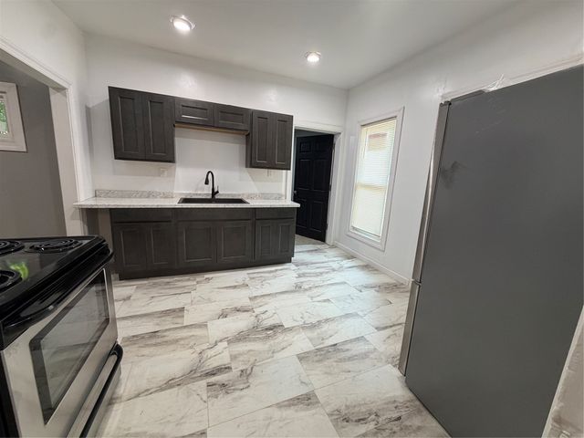 535 E 23RD Street, Erie, PA 16503