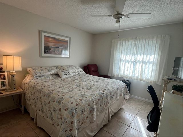1907 CANTERBURY LANE 10, Sun City Center, FL 33573