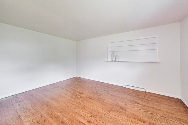 3N361 N Howard Avenue, Elmhurst, IL 60126