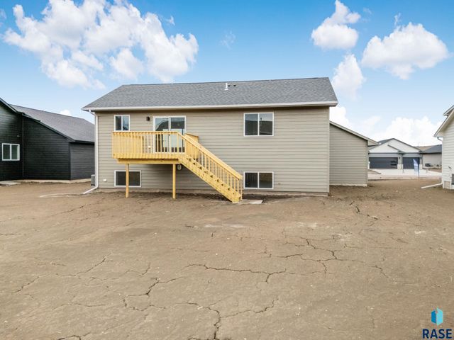1230 N POPLAR Ave Avenue, Tea, SD 57064