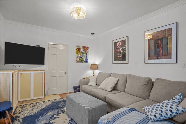 2 Channing Place, Newport, RI 02840