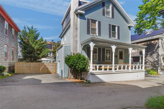 2 Channing Place, Newport, RI 02840