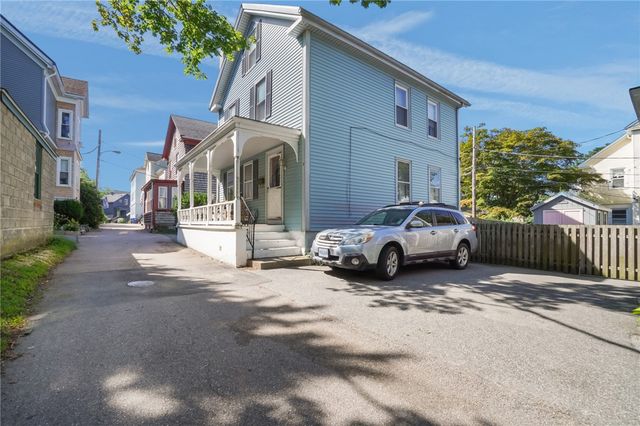 2 Channing Place, Newport, RI 02840