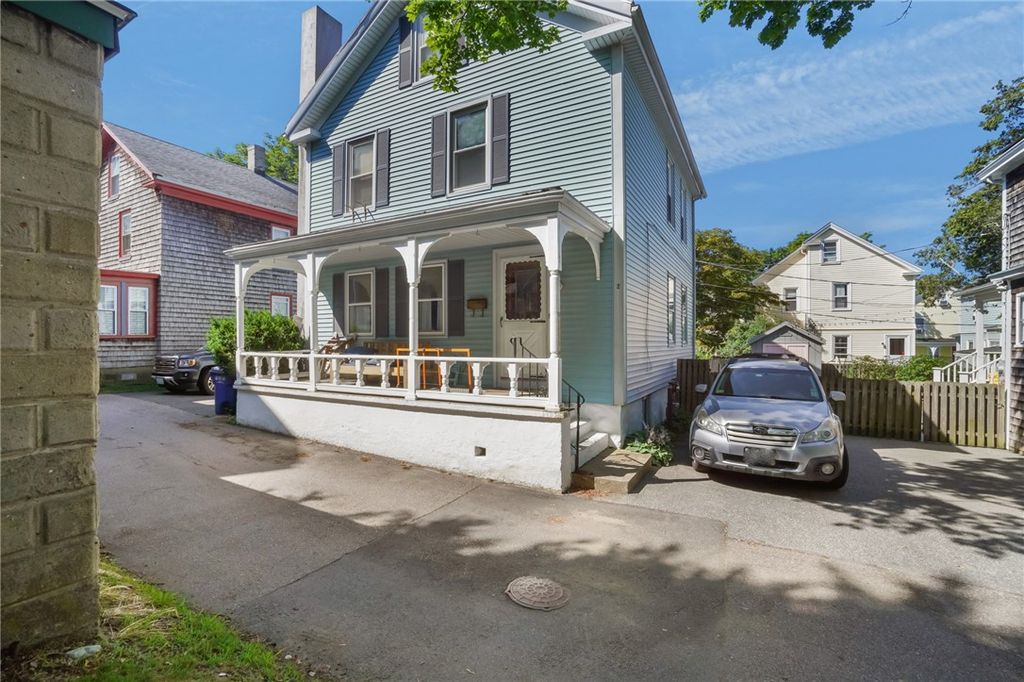 2 Channing Place, Newport, RI 02840