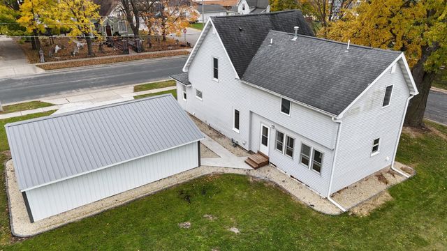 315 3rd Street SW, Stewartville, MN 55976
